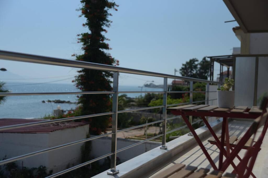 Room With A View Kiáton Exterior foto